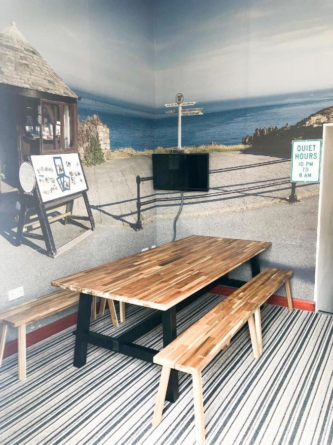 Land'S End Hostel Trevescan Sennen Luaran gambar