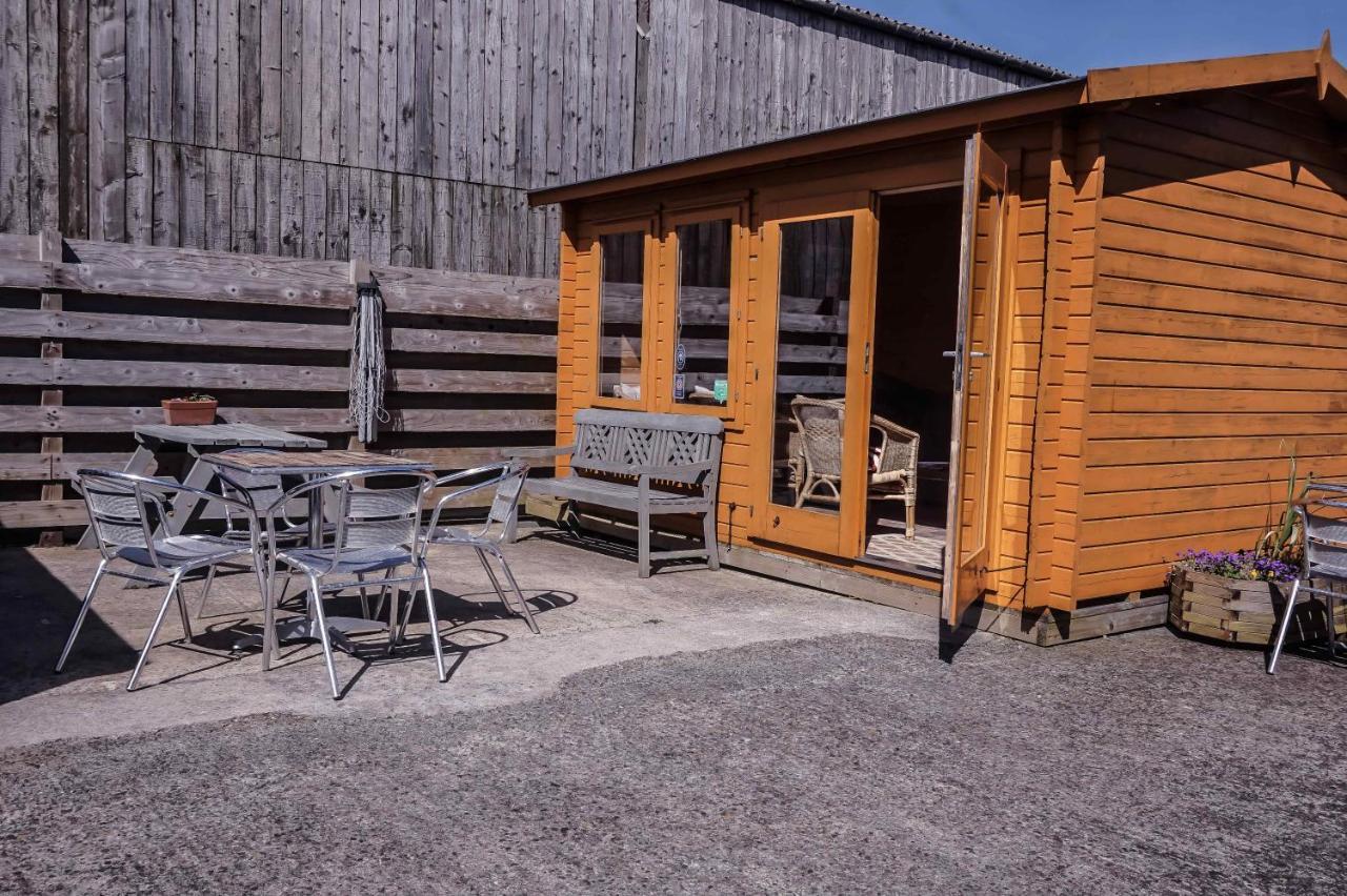 Land'S End Hostel Trevescan Sennen Luaran gambar